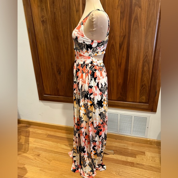 NWOT Tropical Guess by George Marciano Floral Maxi Dress peekaboo backside XS/S - Picture 5 of 7